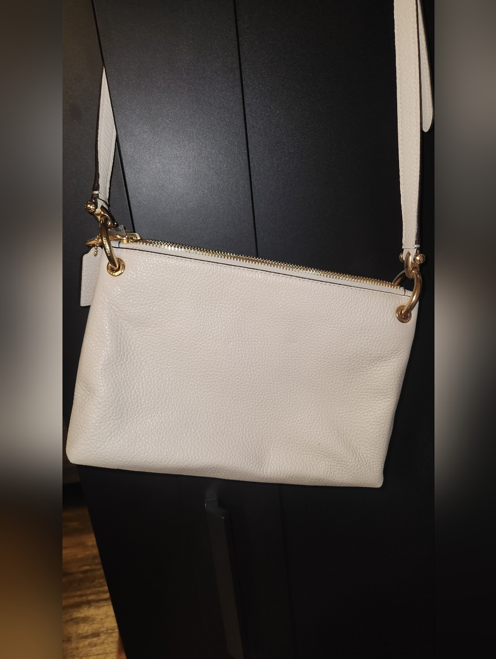 Coach Signature Canvas cross body - Picture 4 of 8